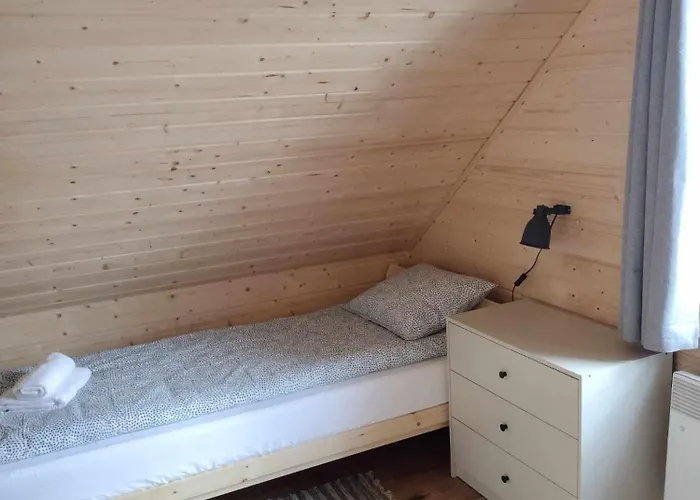 Kolorowe Bullerbyn Casa vacanze Tymien